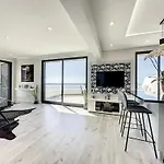 Endless 2 Bedroom Lido アパート フンシャル