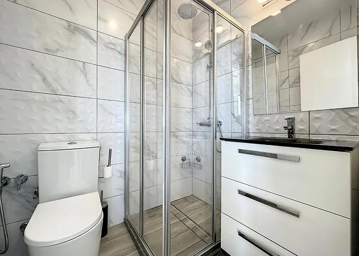 Endless 2 Bedroom Lido Funchal (Madeira)