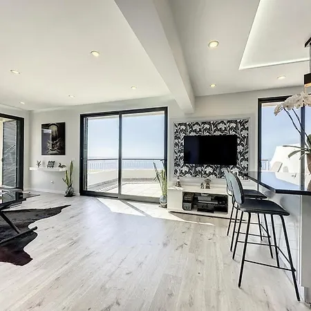 Endless 2 Bedroom Lido Apartman Funchal